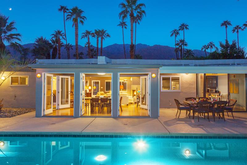 Palm Springs Vacation Rentals | Acme House Company