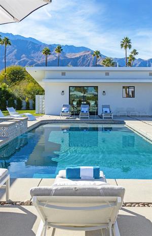 Palm Springs Vacation Rentals | Acme House Company