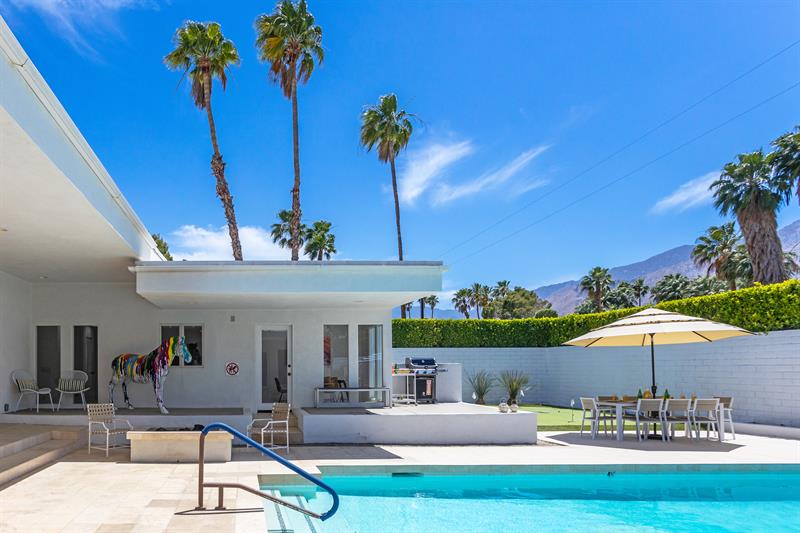 Luxury Palm Springs Vacation Rentals