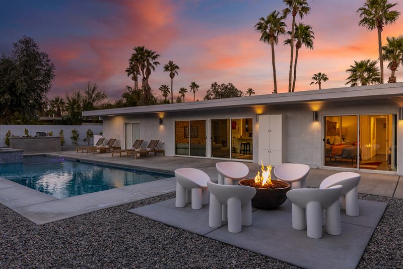 Palm Springs Vacation Rentals Acme House Company