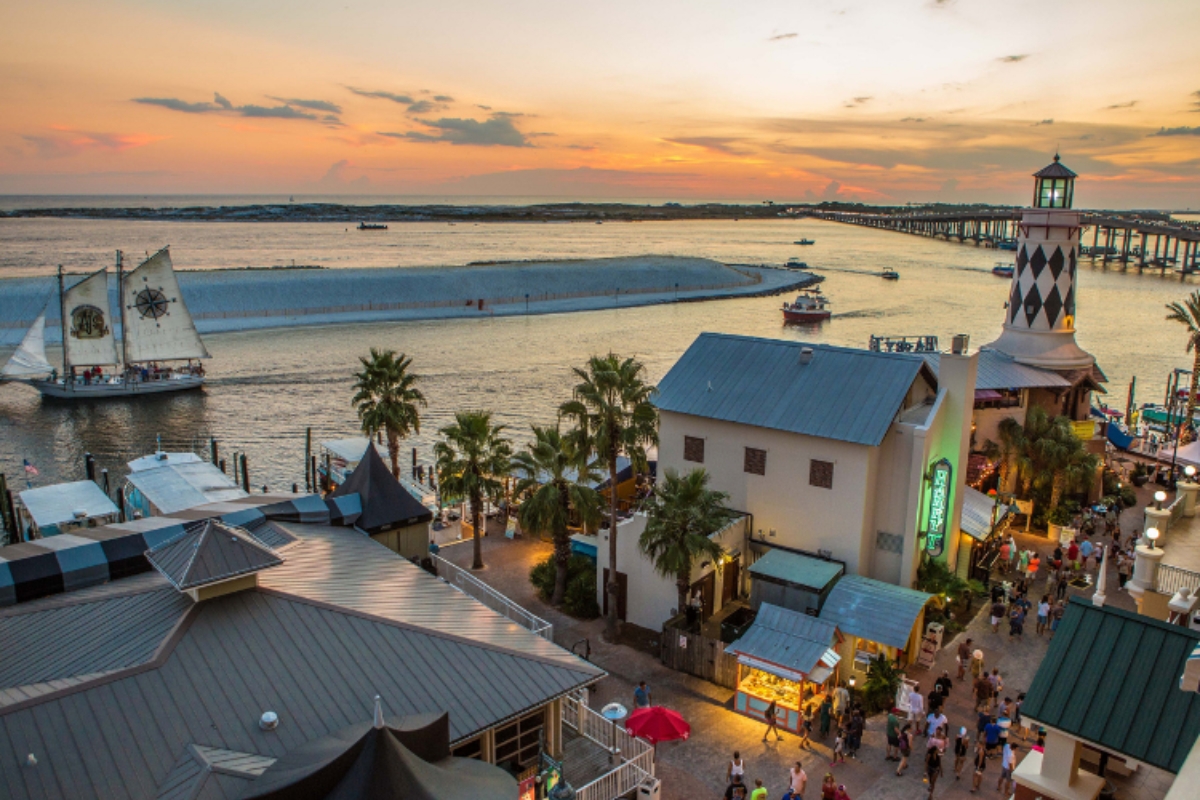 HarborWalk Village on Destin Harbor with shops and boardwalk