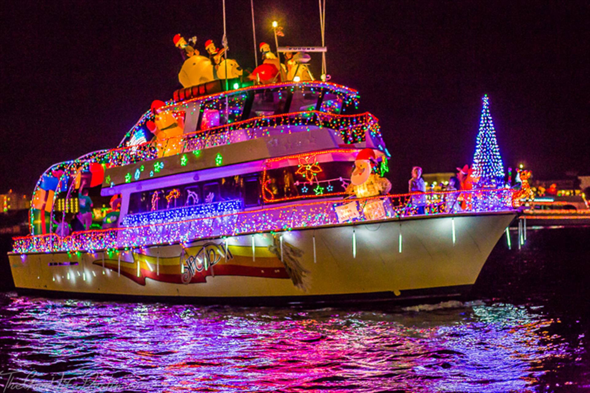 30th Annual Destin Harbor Holiday Boat Parade