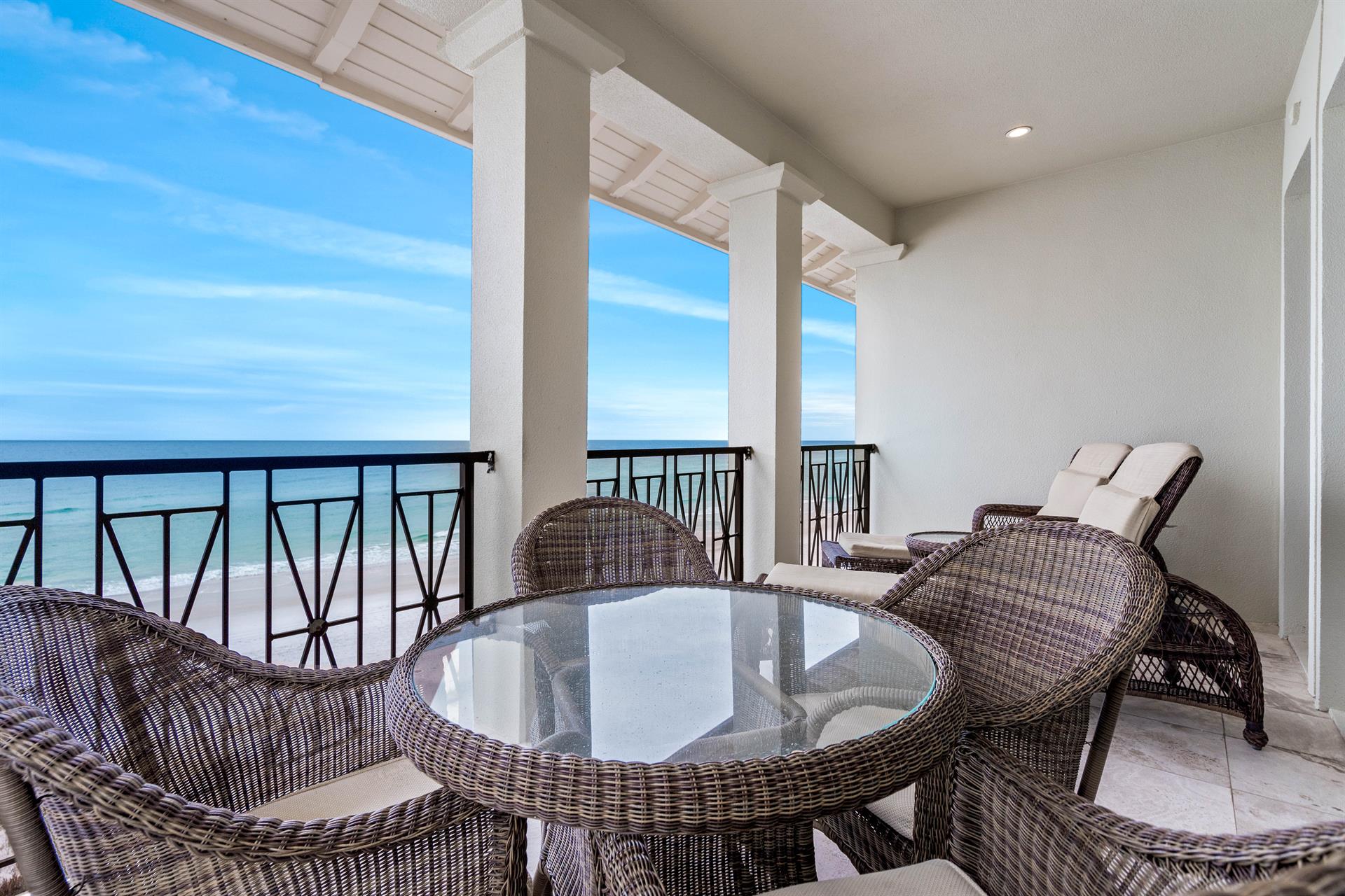 3rd Floor King Master Bedroom w Private Balcony and Large Private Master Bathroom