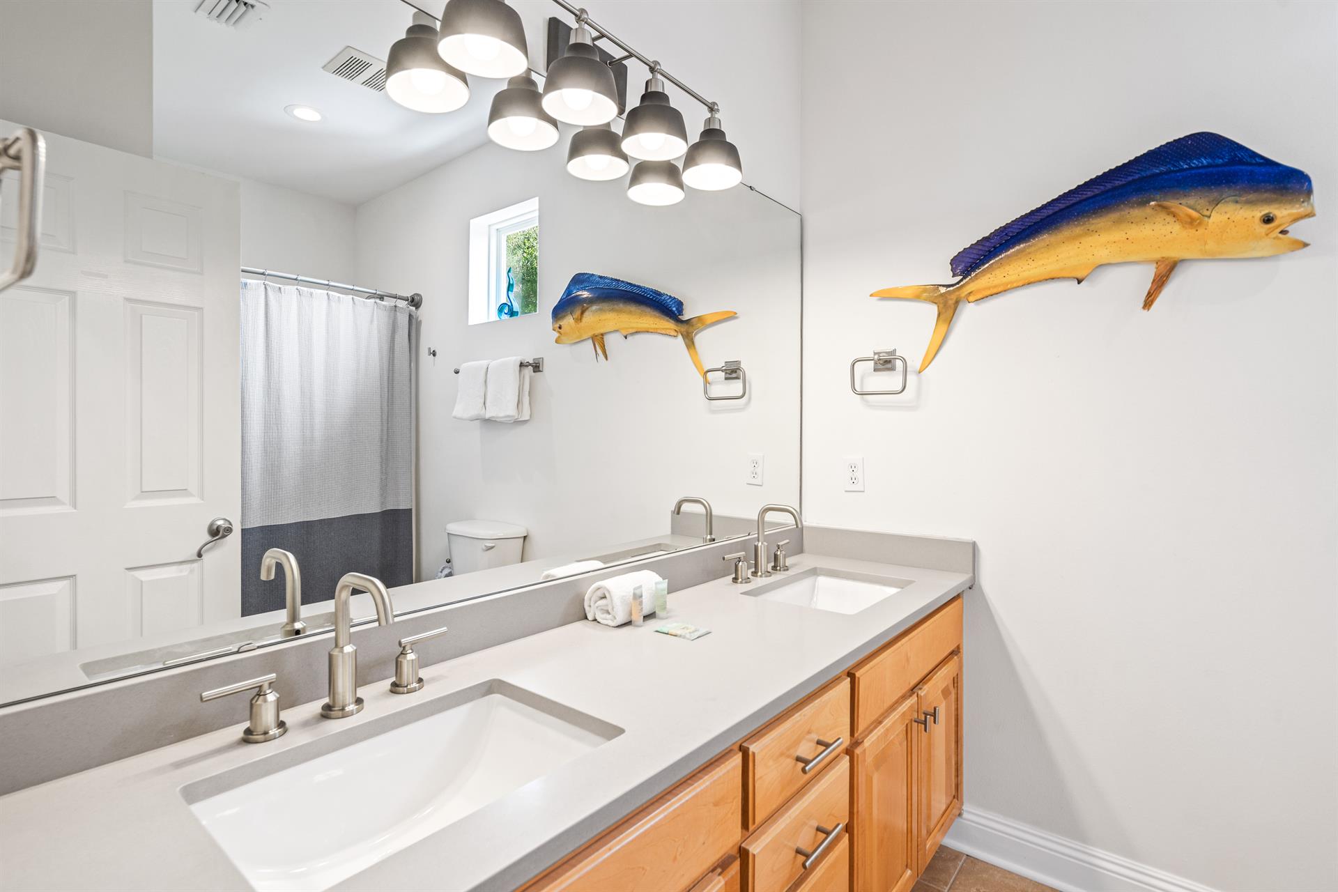 Full Bathroom Tub Shower Combo