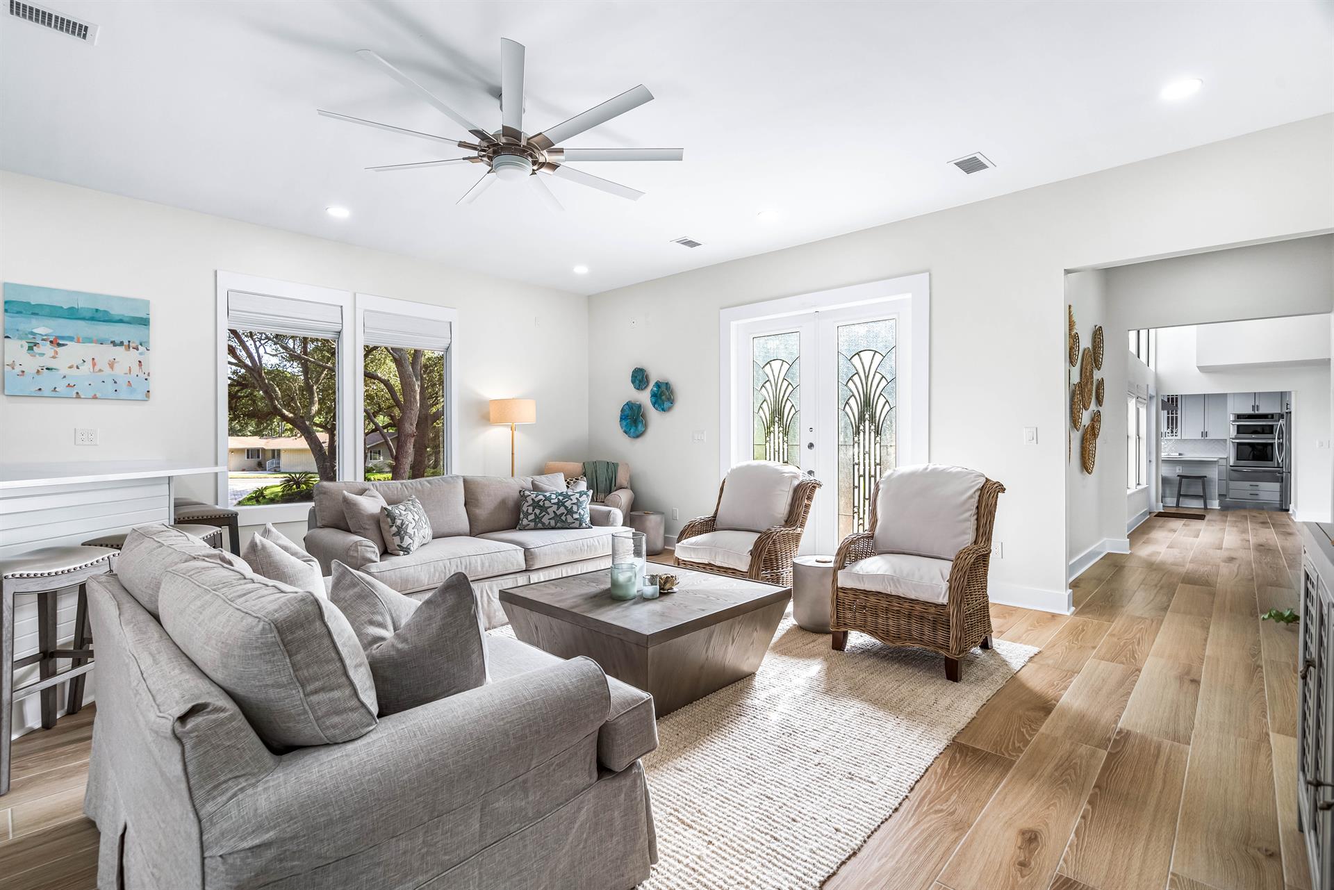 Main House Living Room with A 70 Smart TV and Cable.