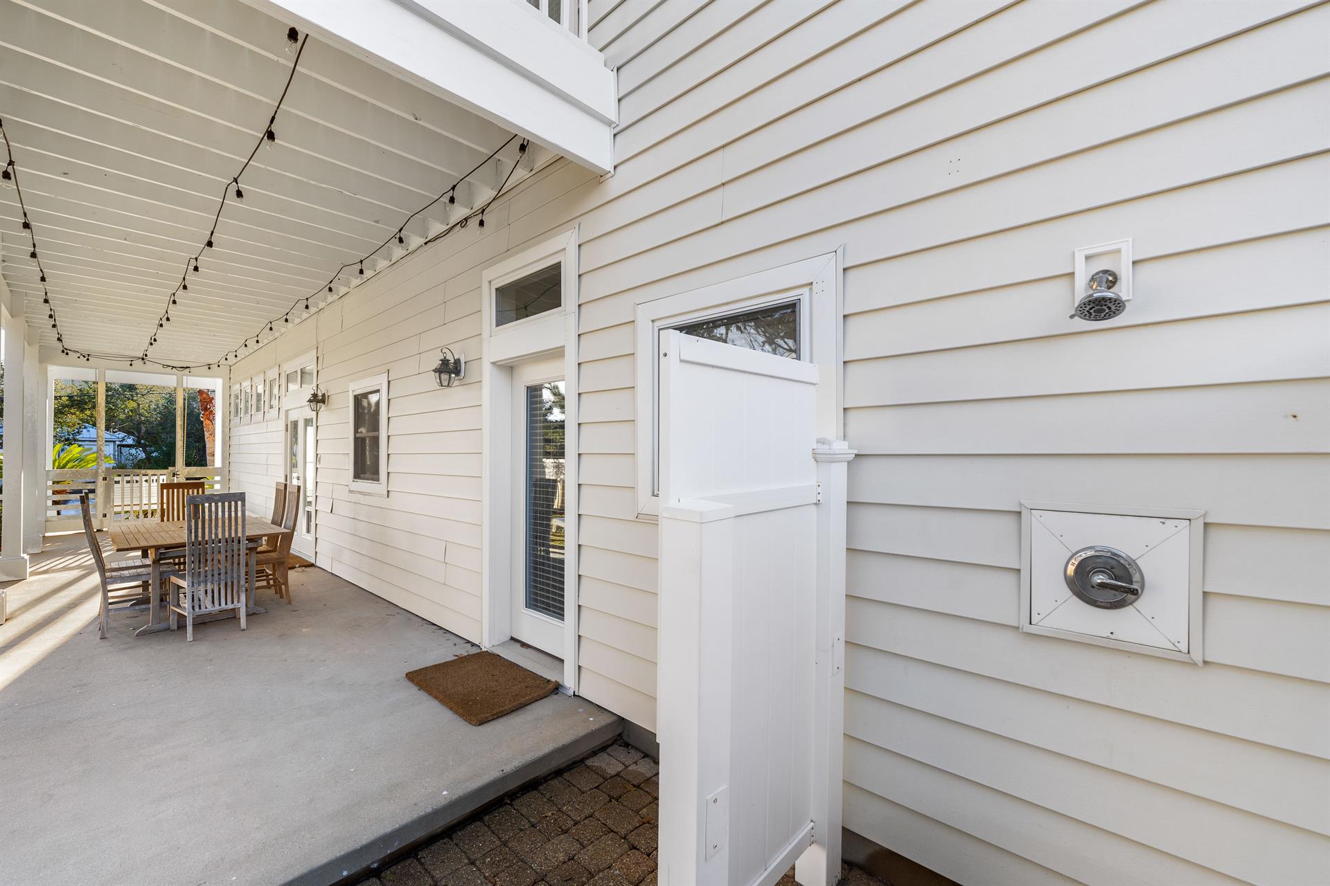 Outdoor Dining and Shower