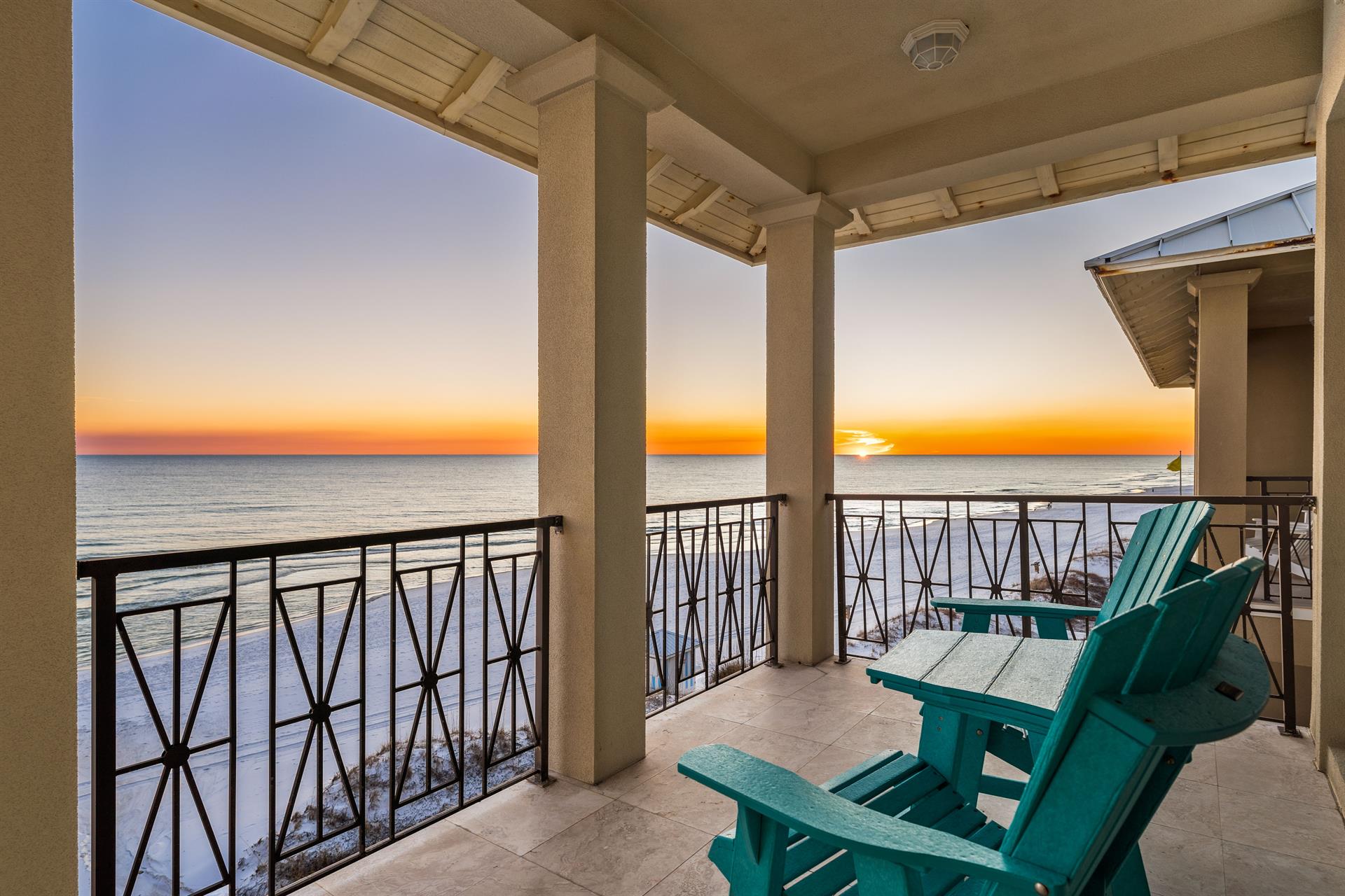Enjoy an evening sunset from the 3rd floor covered balcony at Brookie.   A perfect end to the day in Frangista Beach.