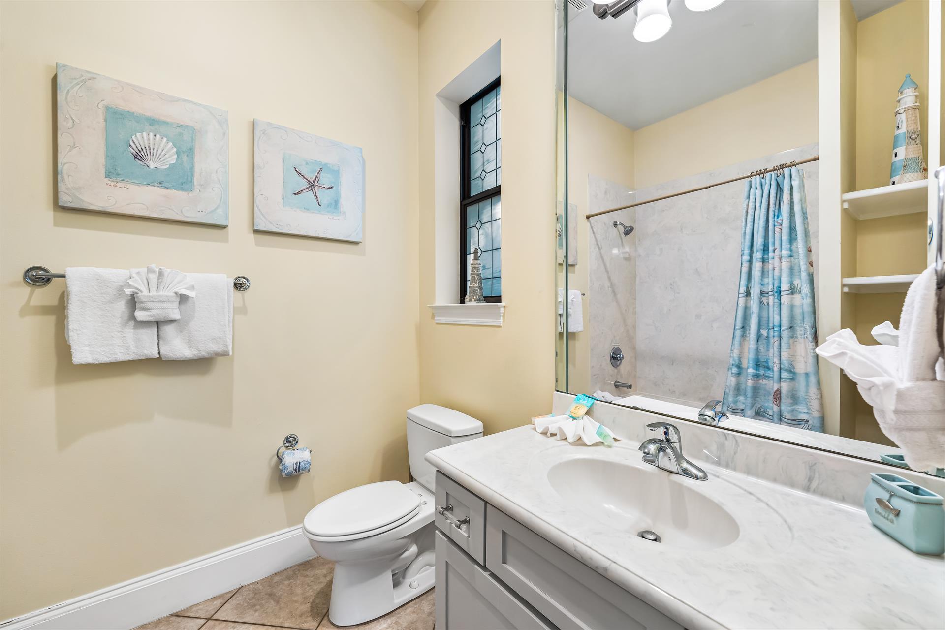 Private Bath with ShowerTub Combo