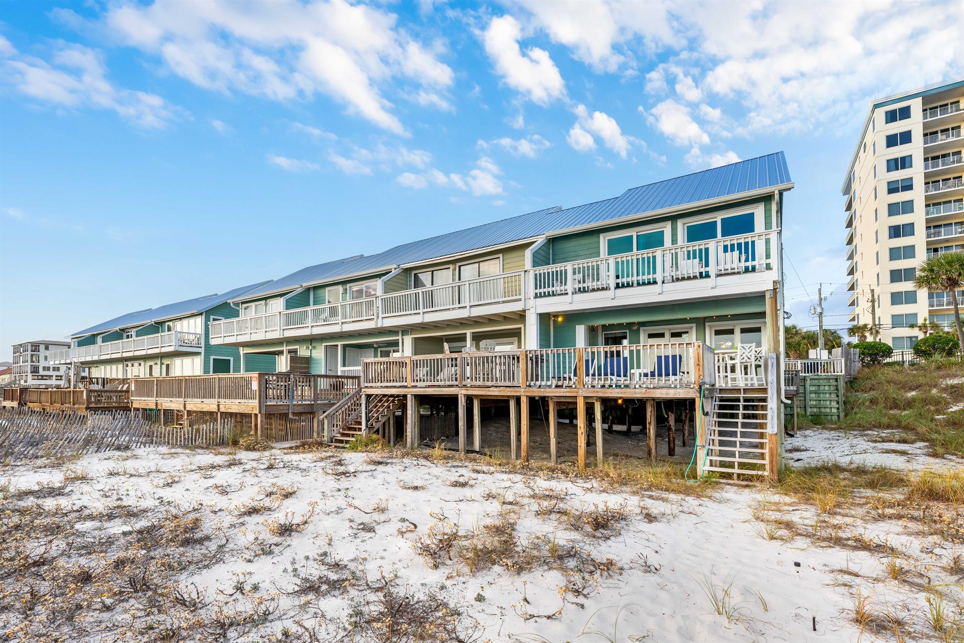 This place has all the chill vibes with views to match.