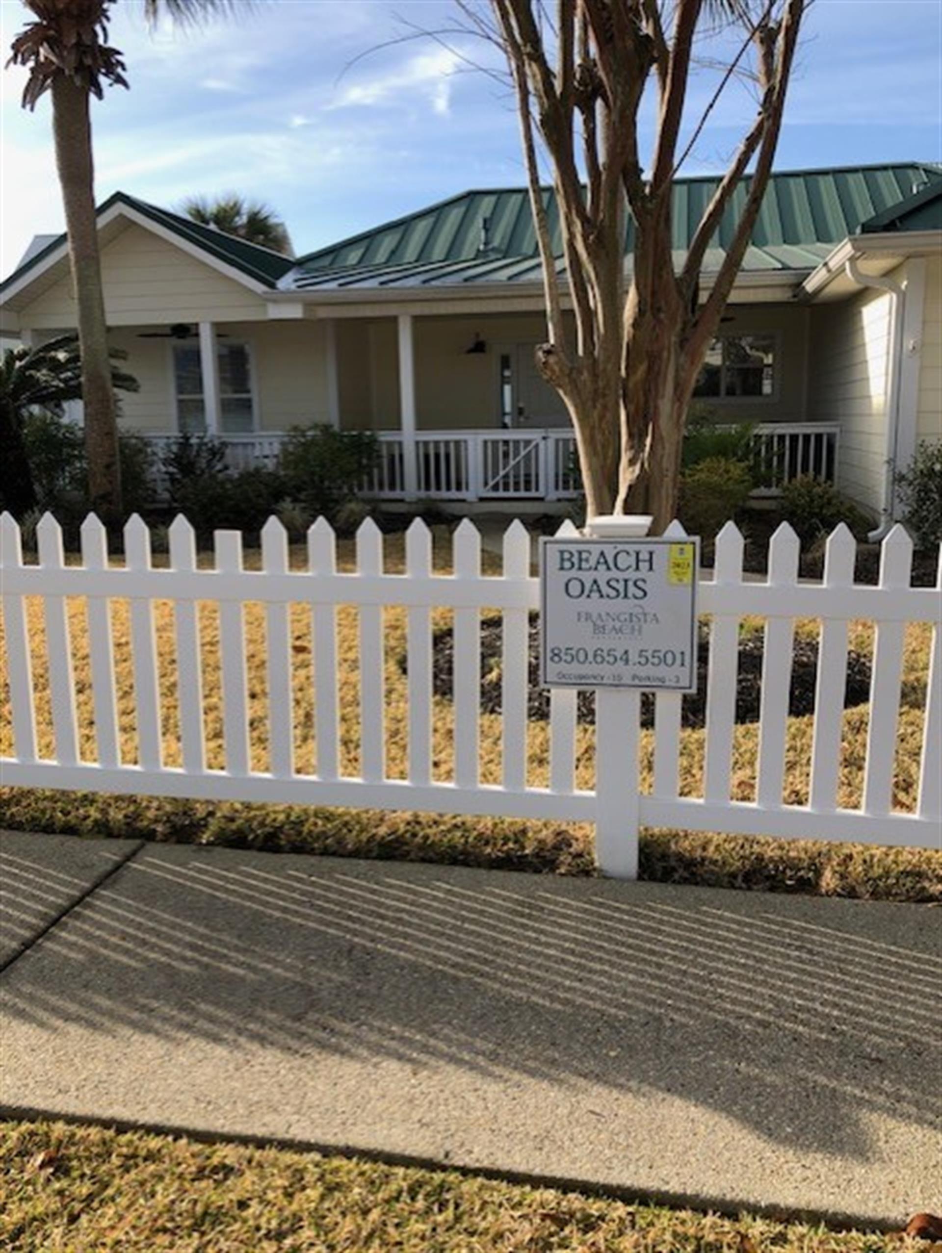 White Picket Fence Community