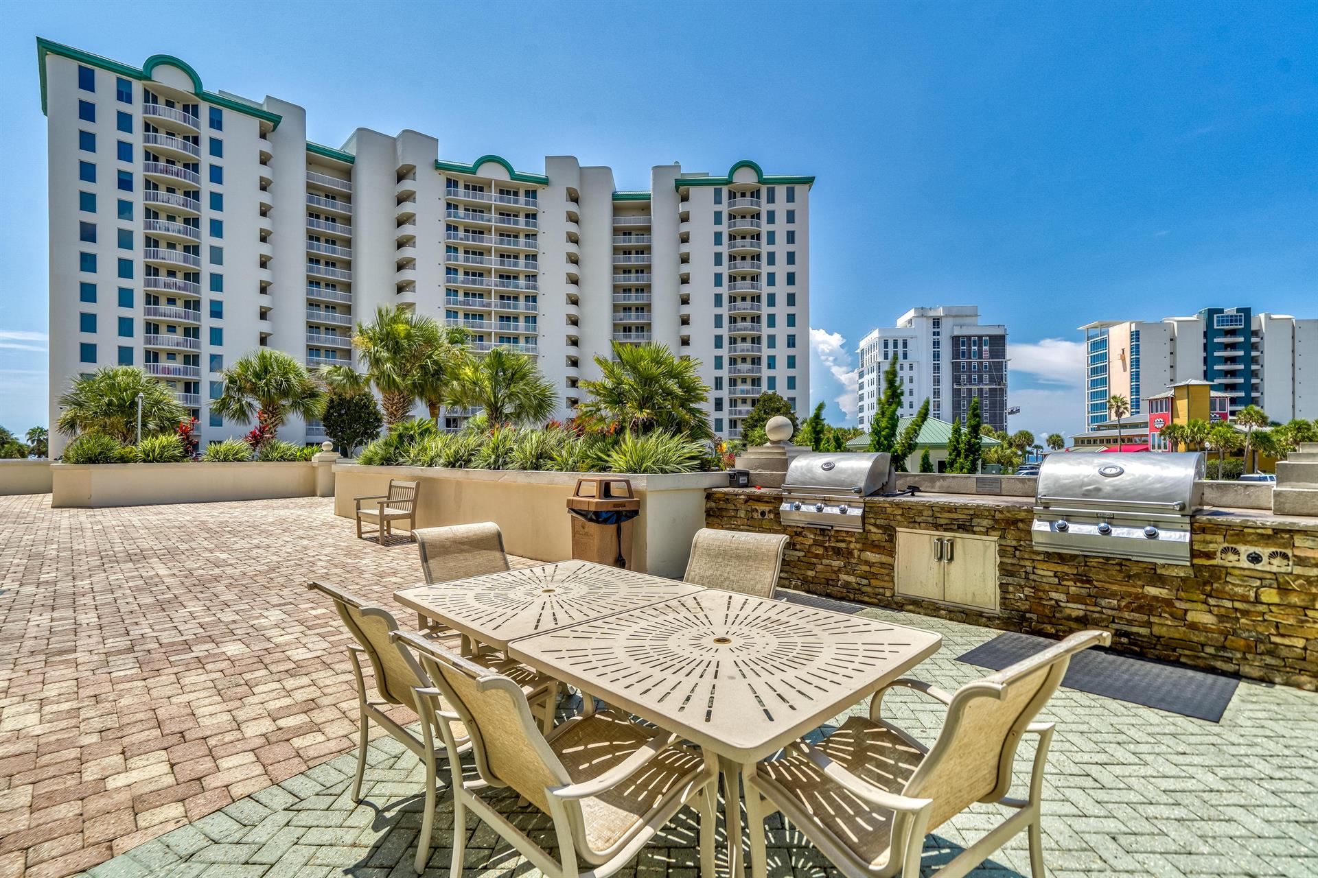 St Lucia Community gas grill are with outdoor seating