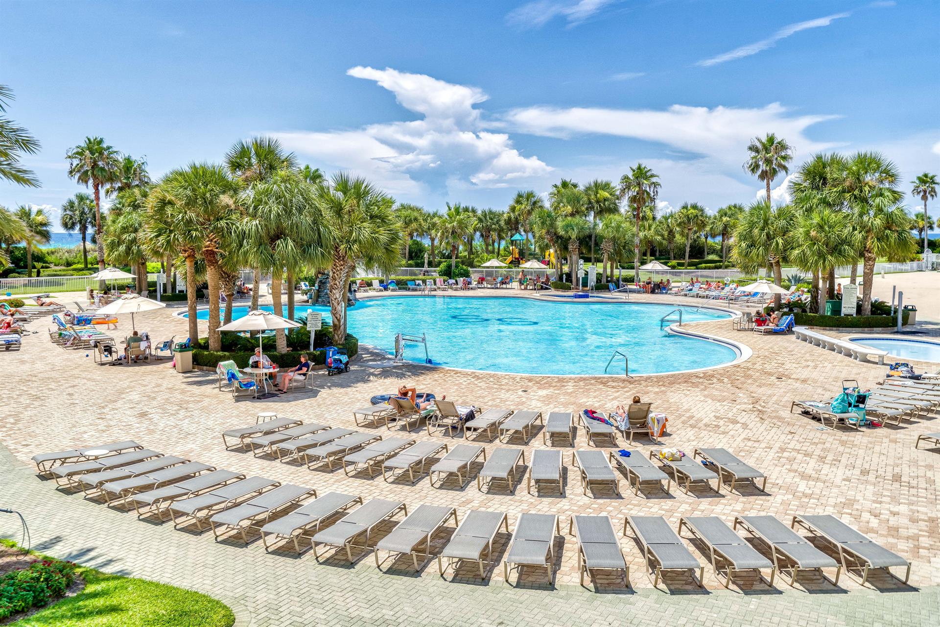 Amazing Pool area with Plenty of Chaise Loungers