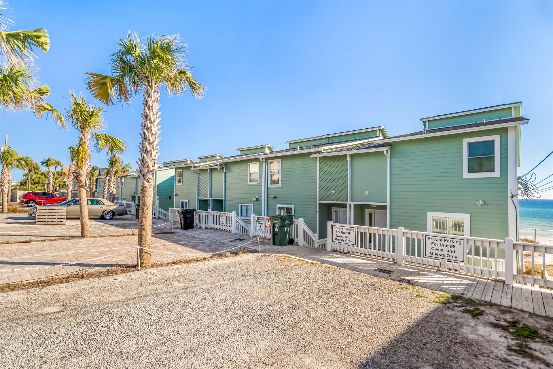 Quiet Surf Unit 8 townhouse is a soughtafter end unit.