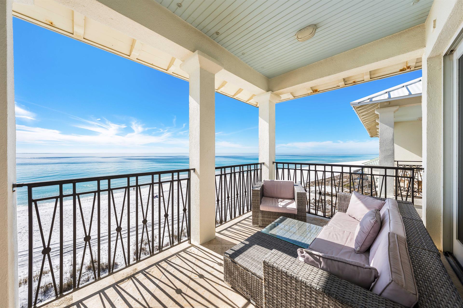 Primary King Bedroom covered Balcony