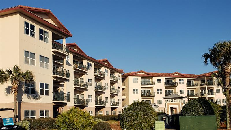 76345 Emeraldwaters M