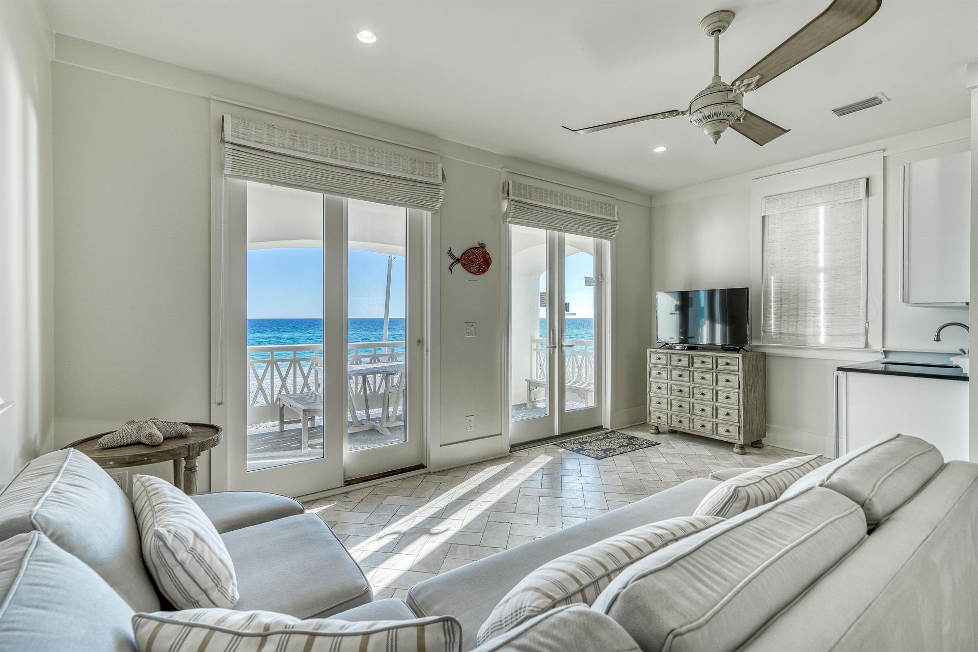 1st Floor Cabana Room w Sleeper Sofa, Elevator Access, Balcony Access and Full Bathroom