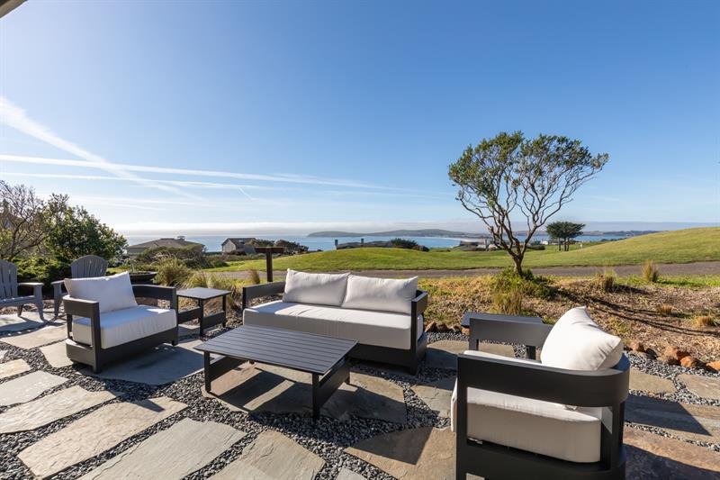 2151 Photo011922back Exterior001 M