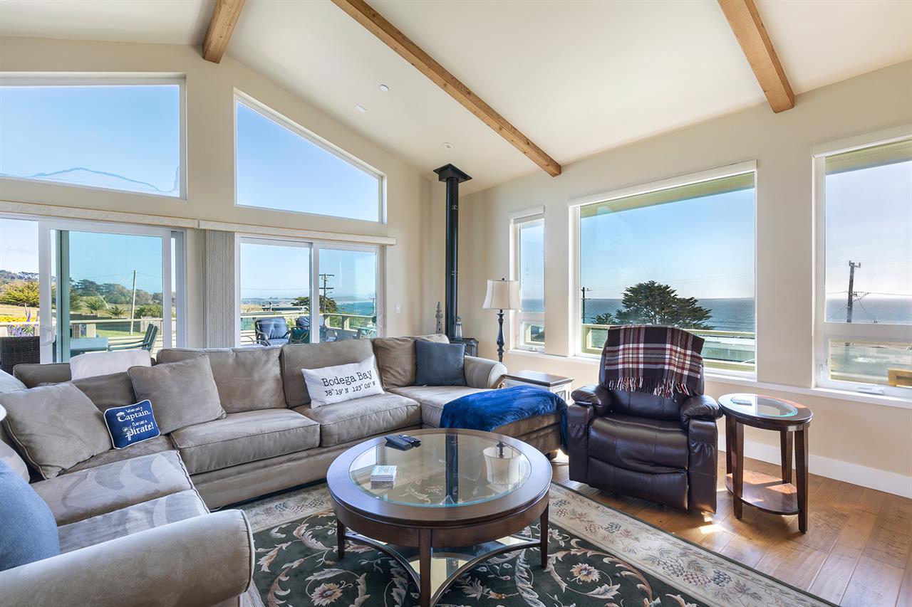 Photo00000Living Room004