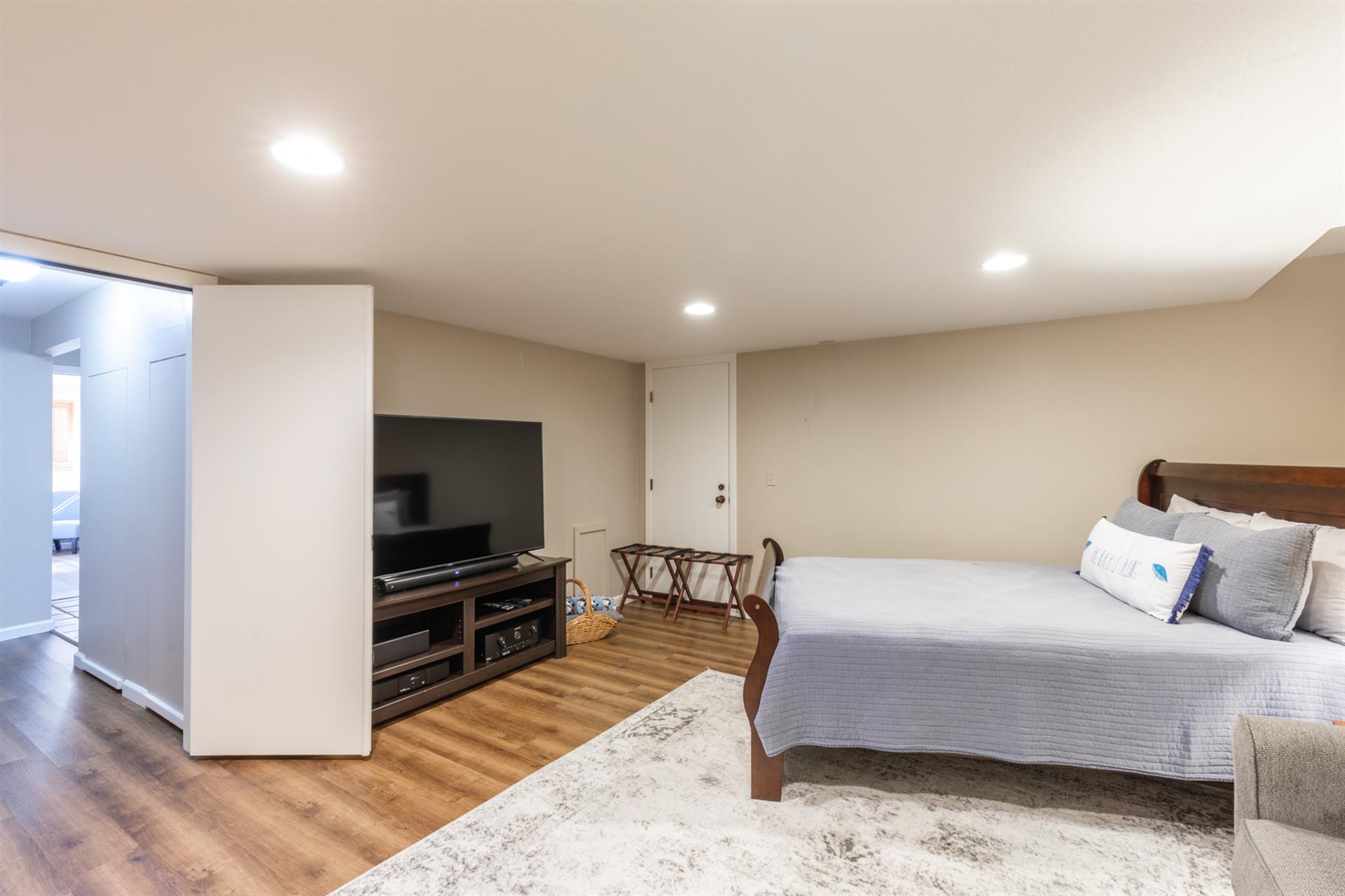 21084 Pelican Loop Bedroom 4 of 5