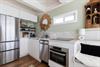 0600 Kitchen009