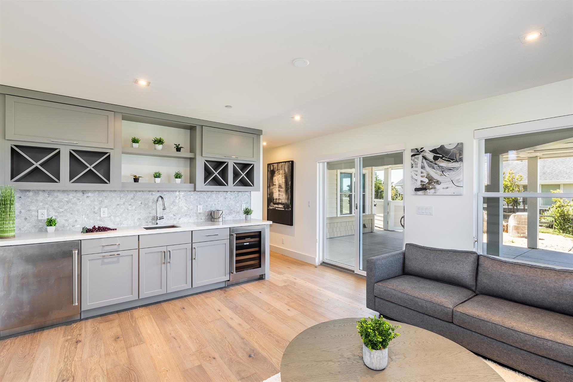 0520 Family Room004