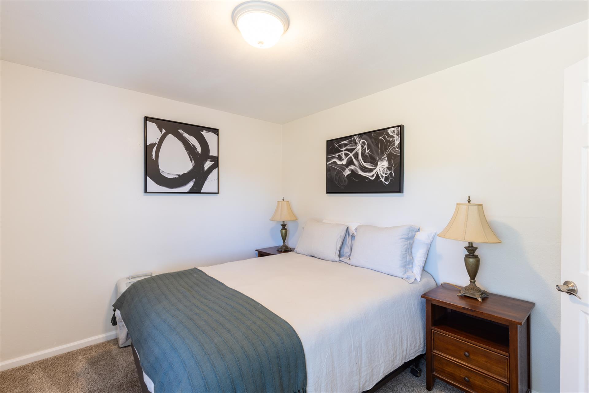1105 Bedroom One001