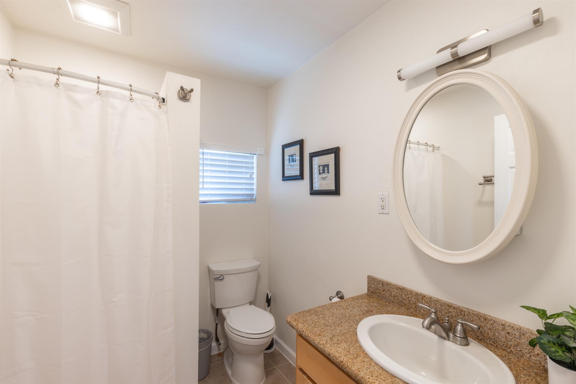 1150 Bathroom One001