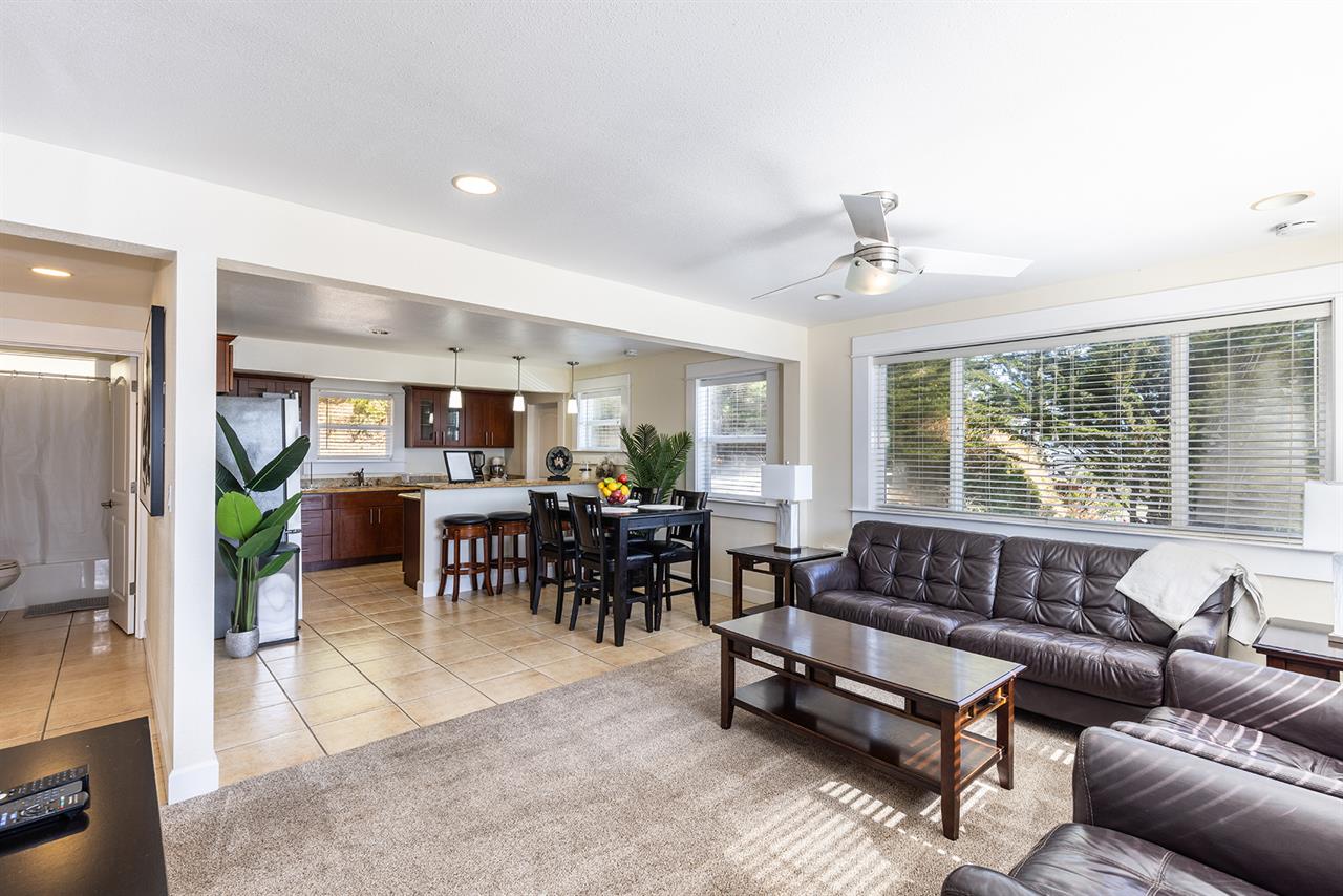 0300 Living Room001