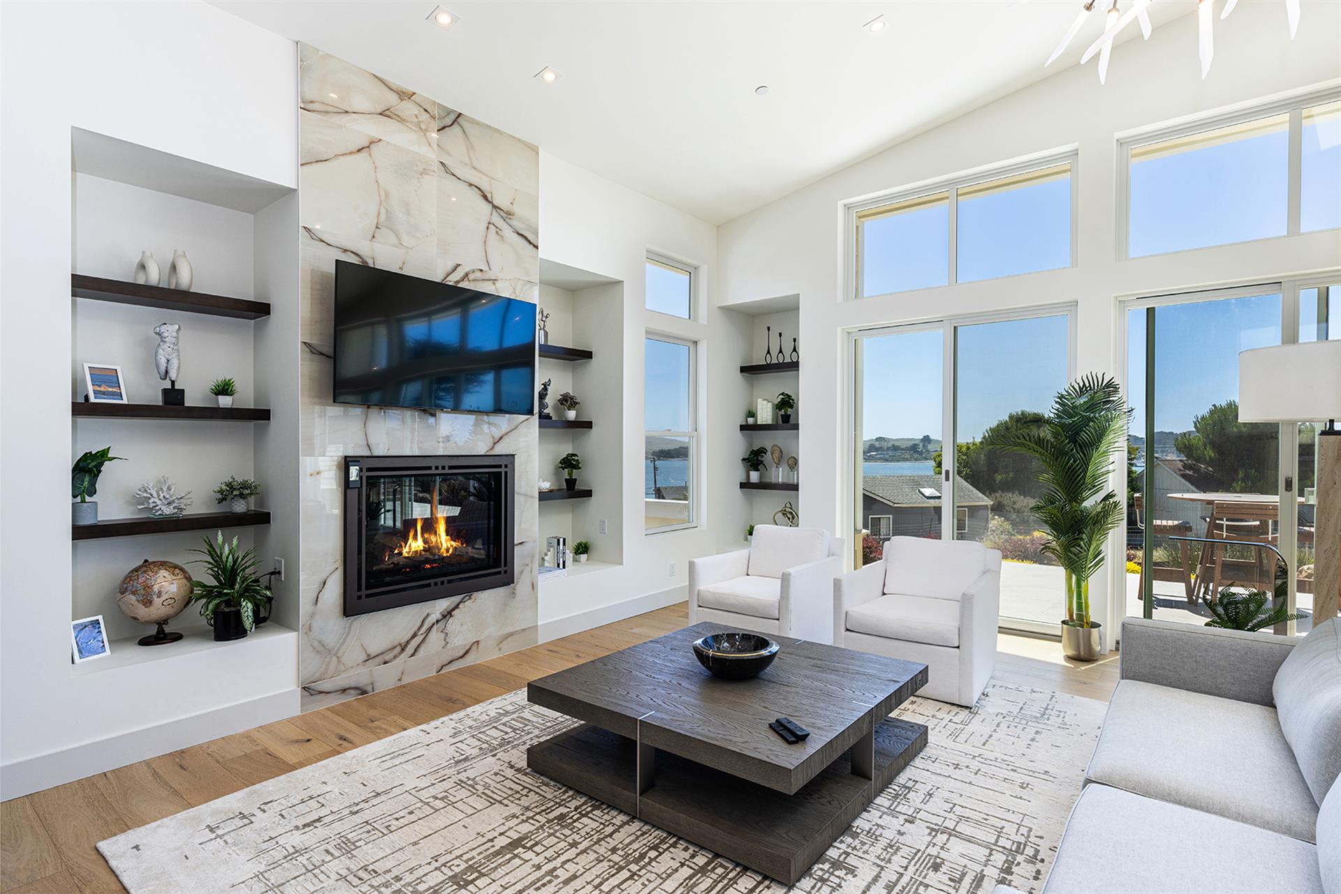 0300 Living Room001