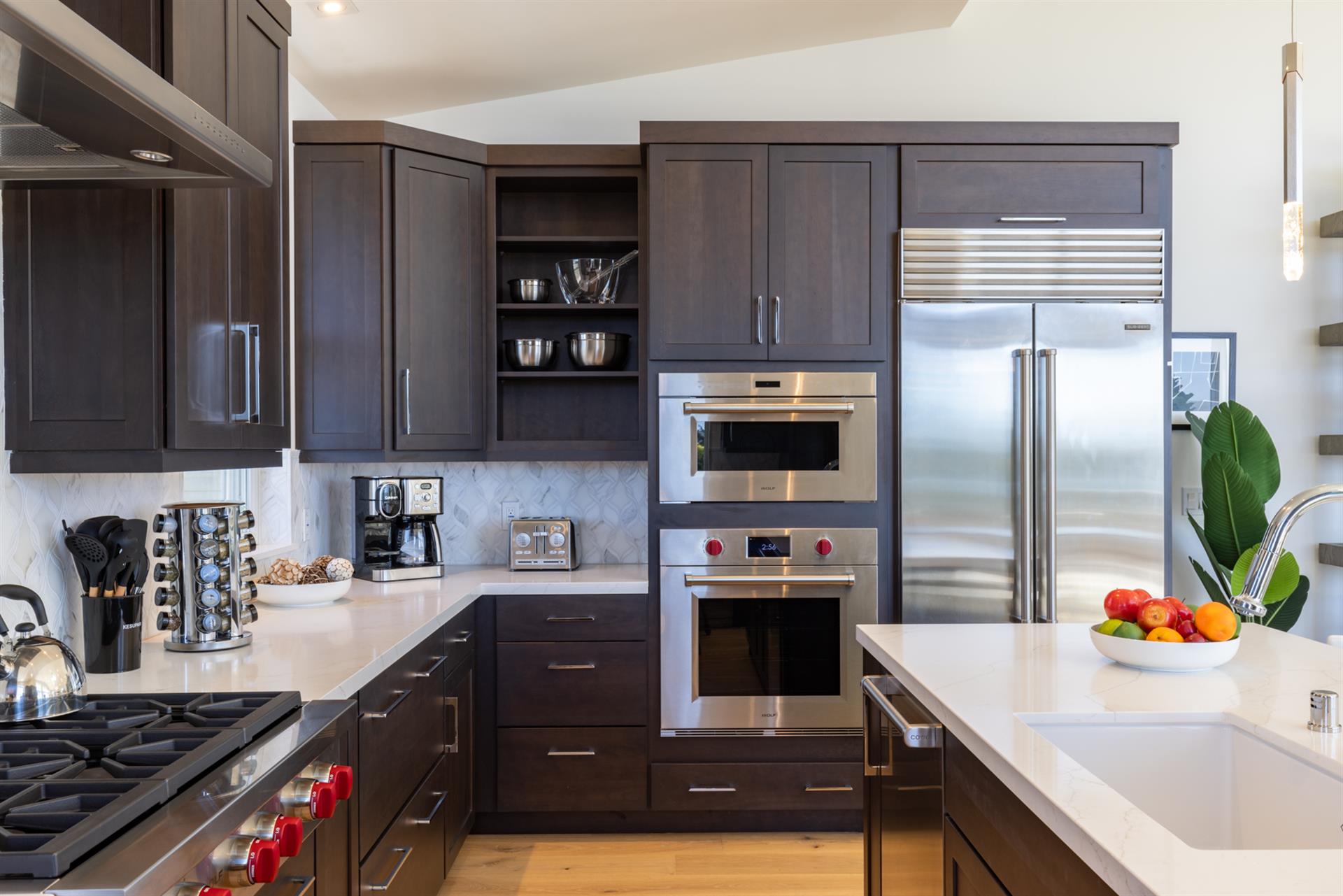 0600 Kitchen005