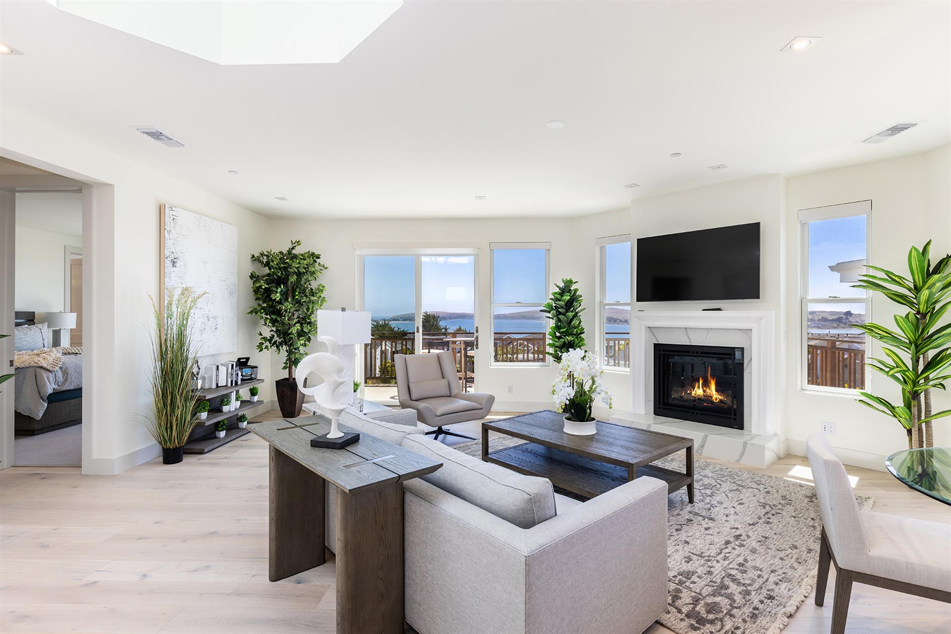 0300 Living Room001