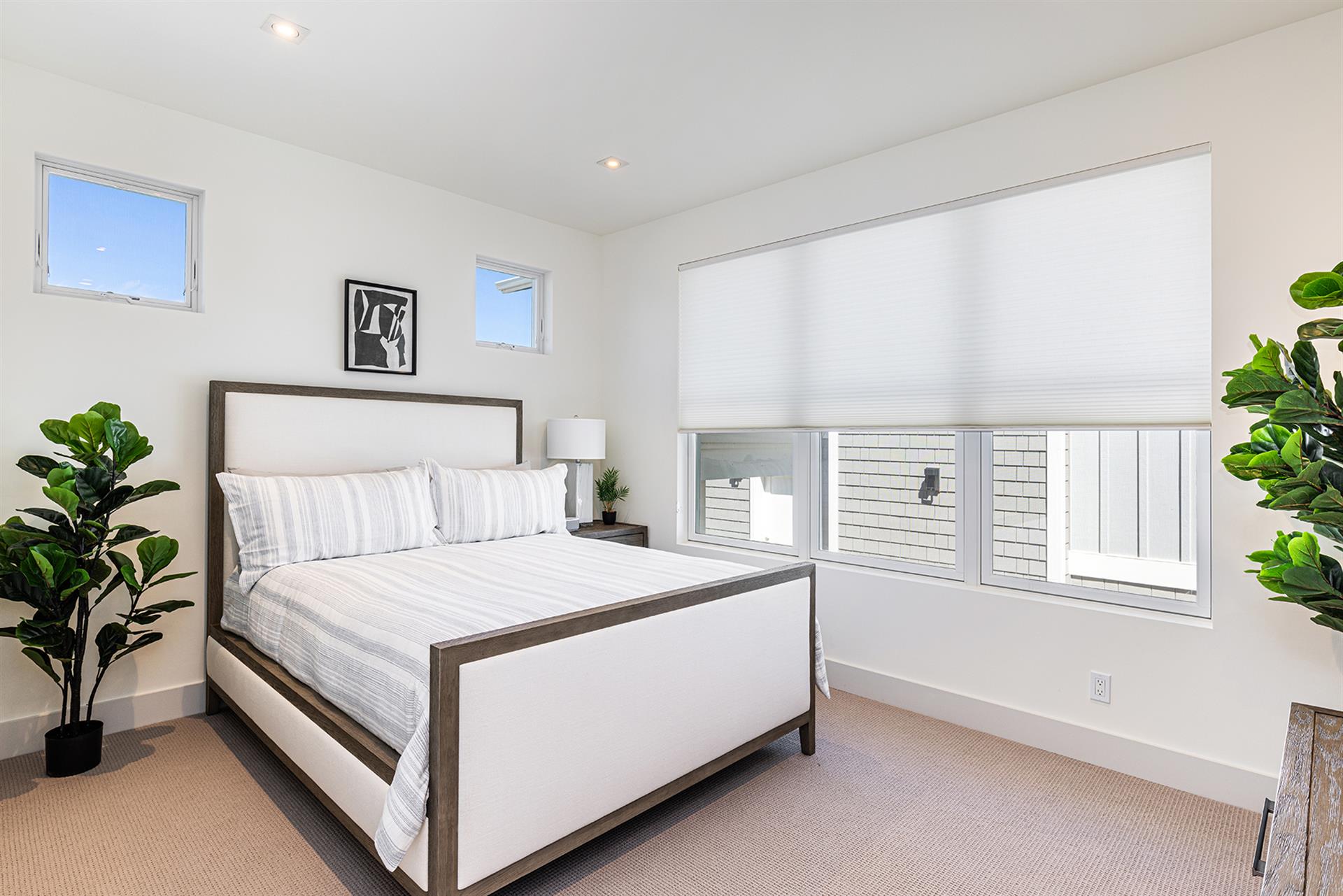 1105 Bedroom One001