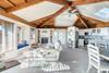 0300 Living Room010