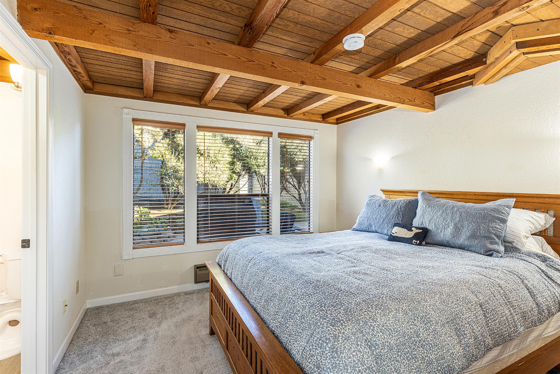 1105 Bedroom One001