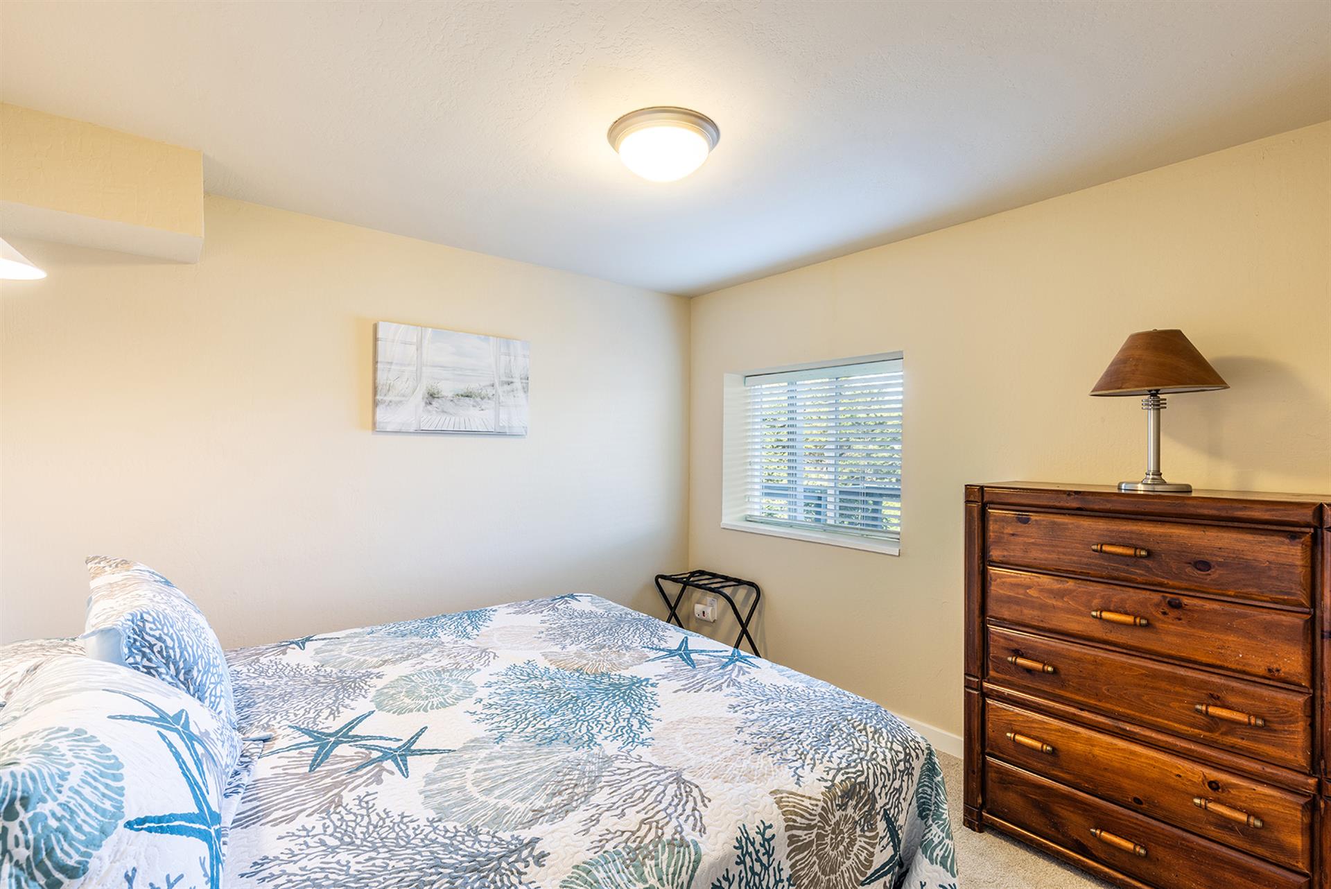 1115 Bedroom Three001