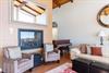0300 Living Room006