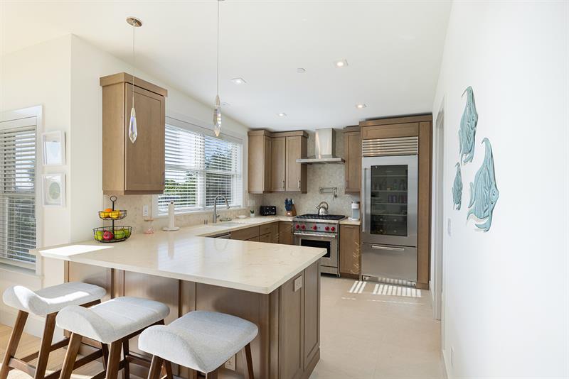 5806 0600 Kitchen 004 M