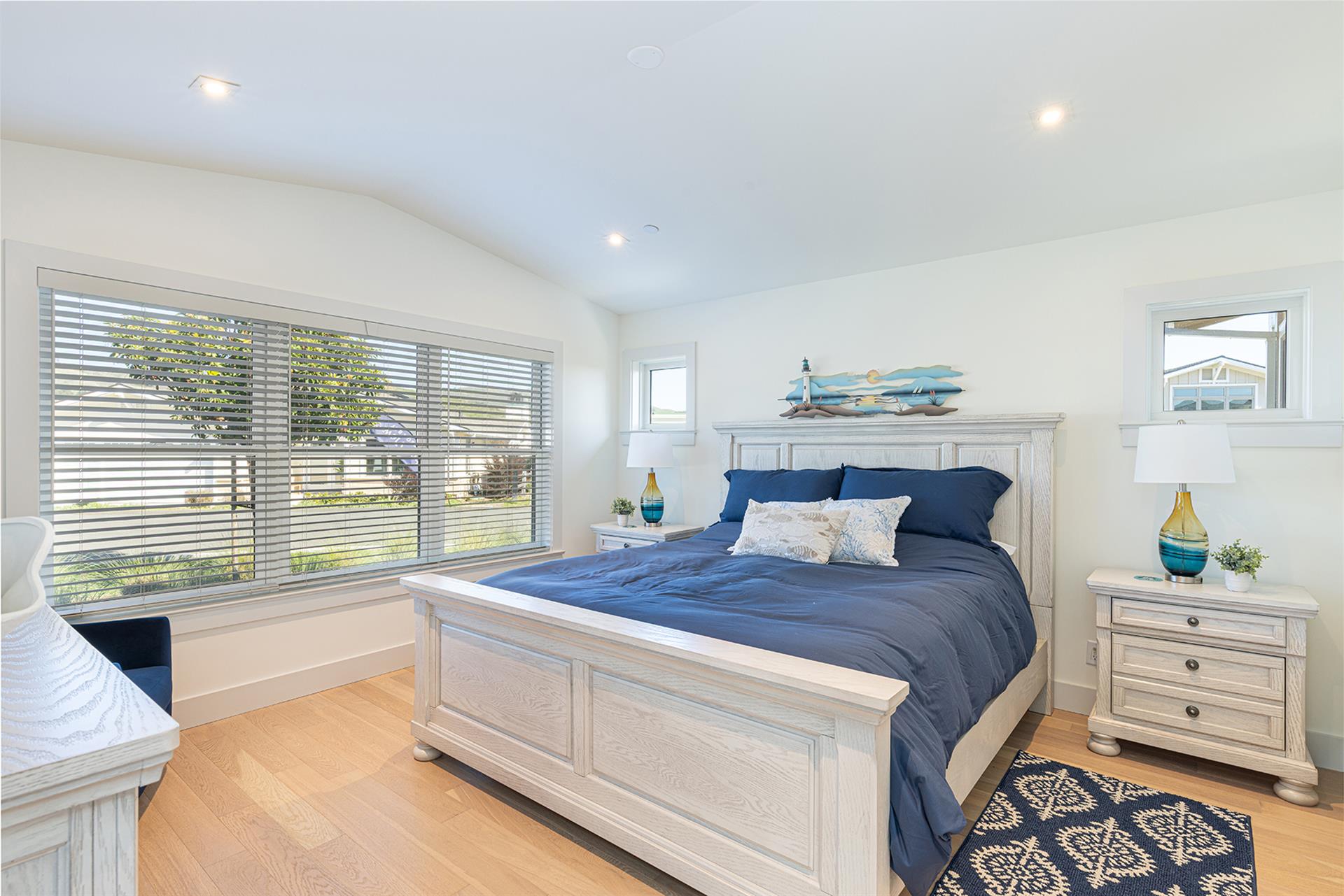 1105 Bedroom One001