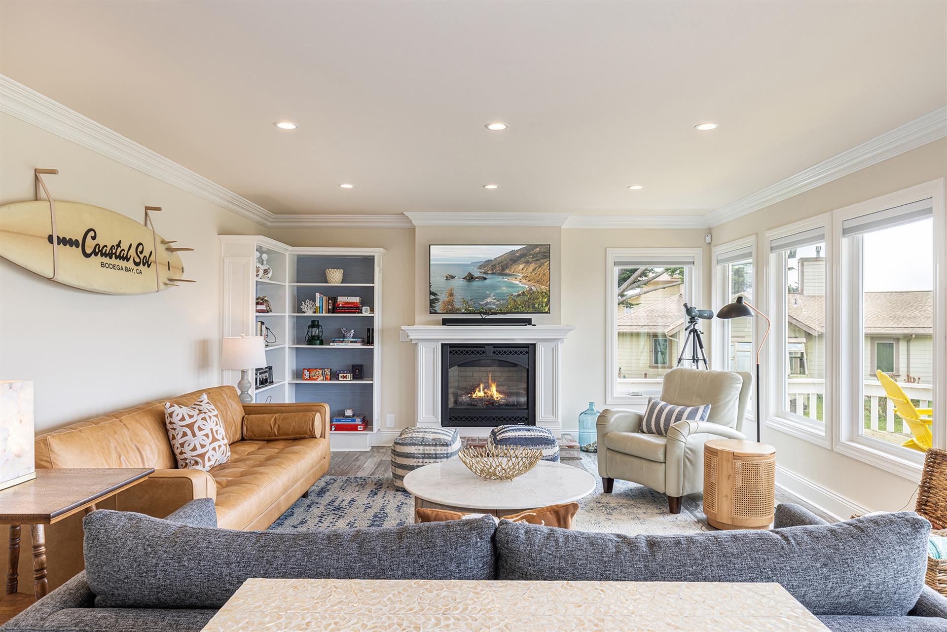 0300 Living Room004