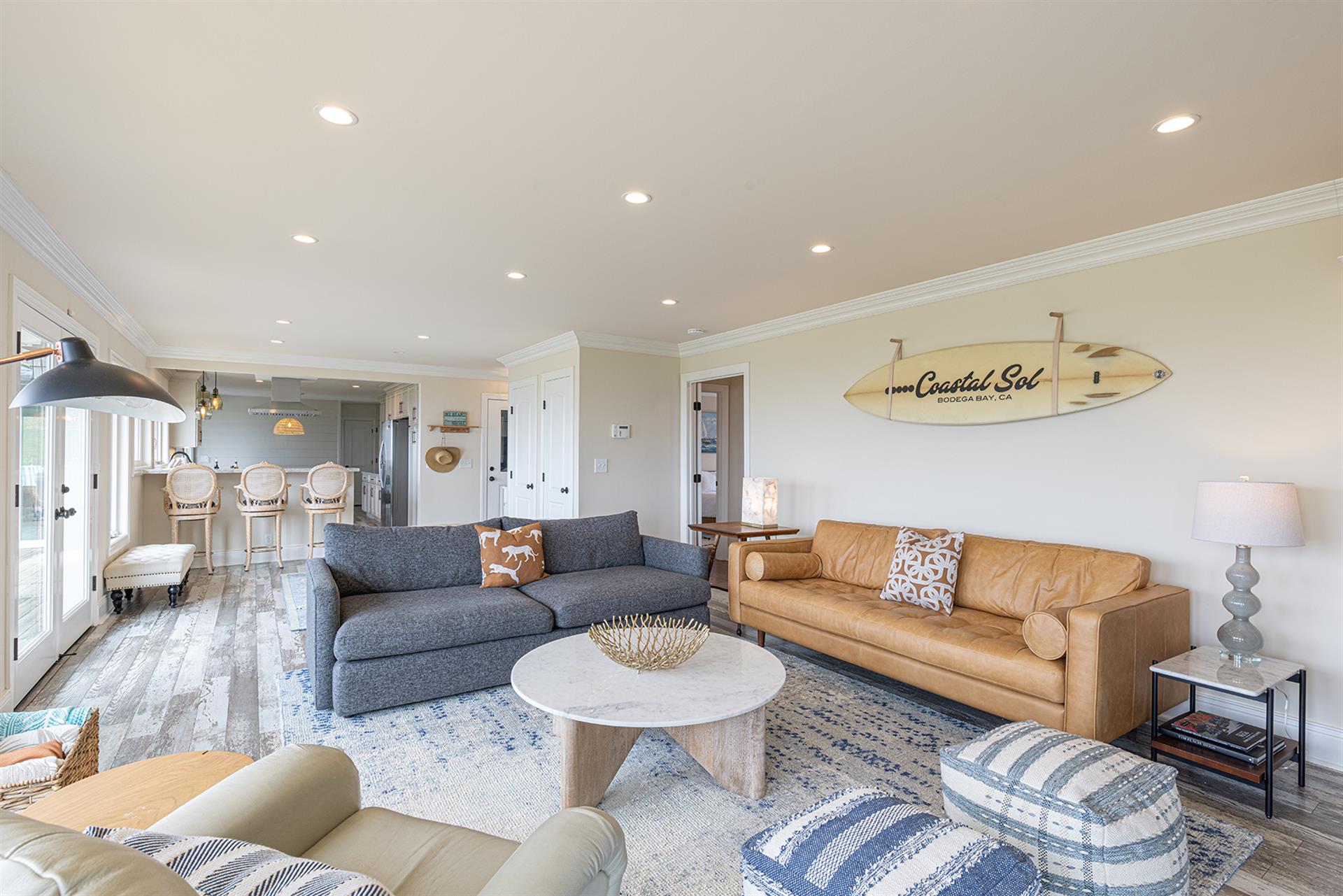 0300 Living Room007