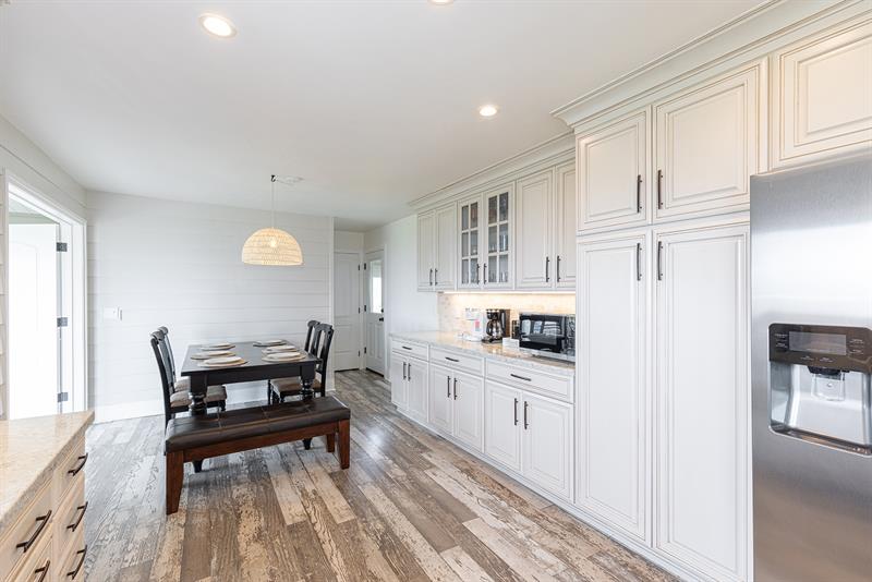 5944 0600 Kitchen 003 M