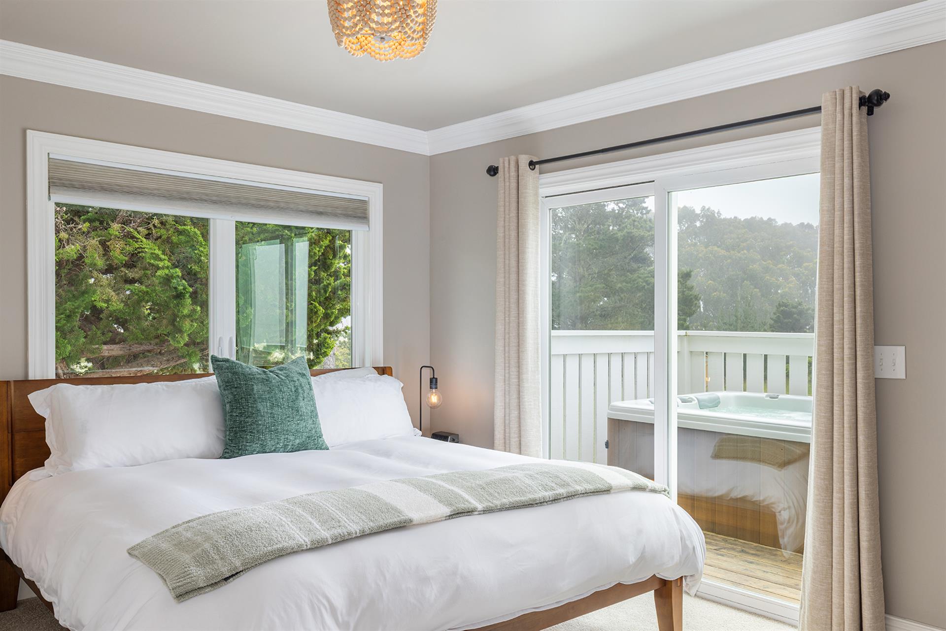 1115 Bedroom Three002