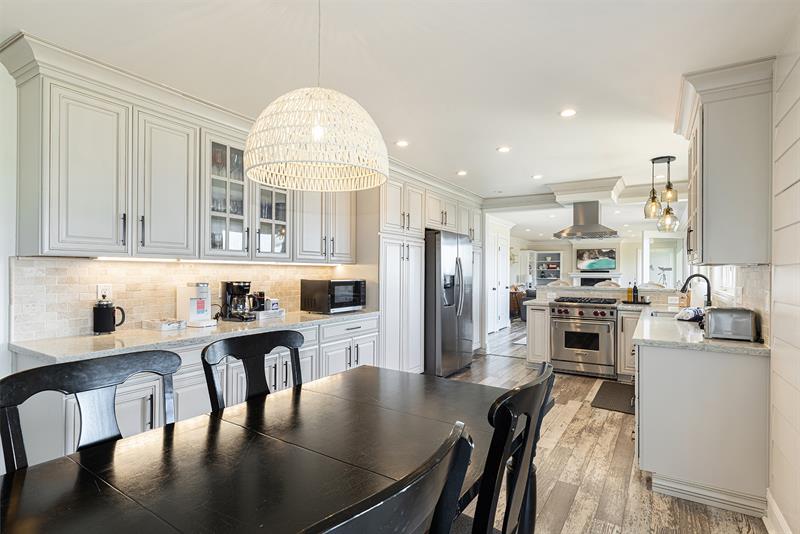 5977 0600 Kitchen 004 M