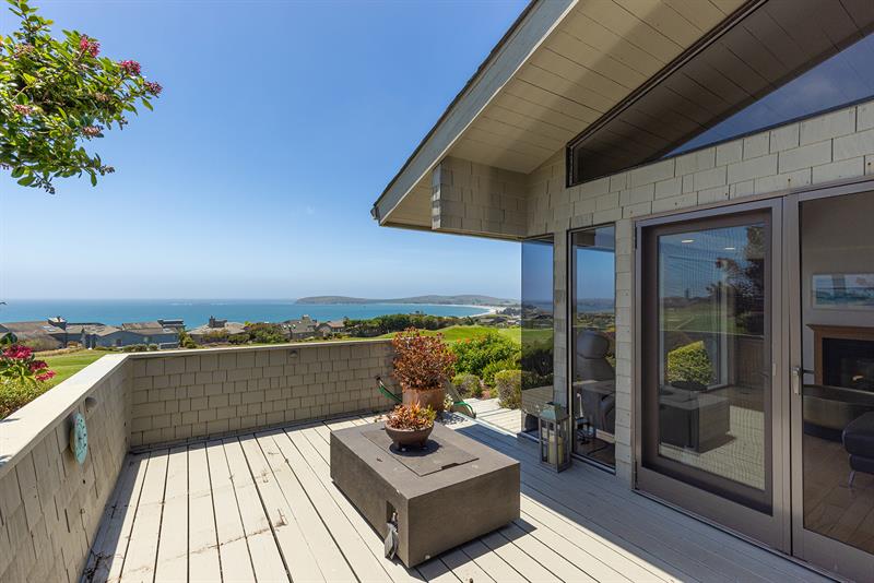 6115 0080 Back Exterior 002 M