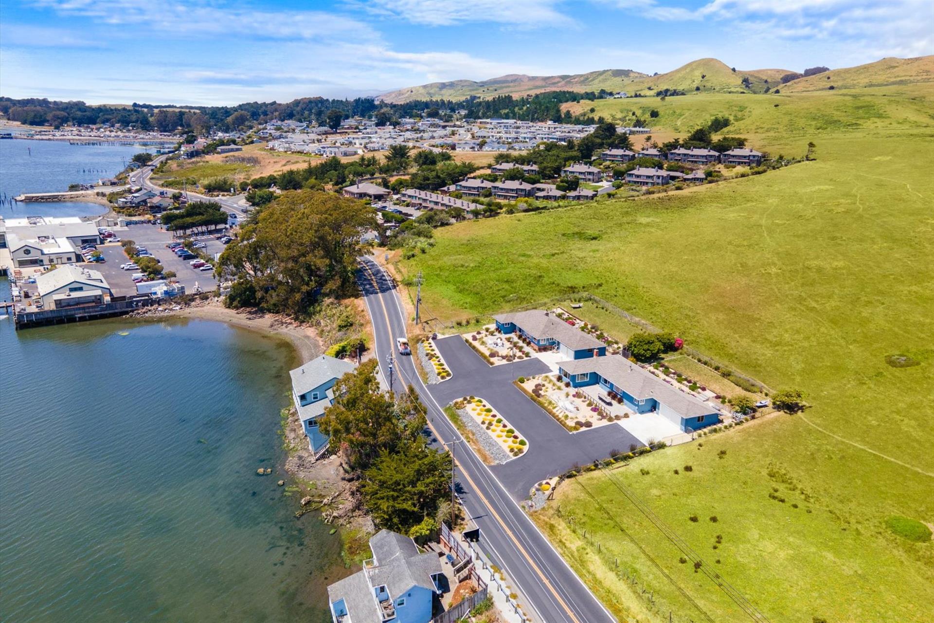 087700 CA1, Bodega Bay, CA, 94923  Digital Twinners87