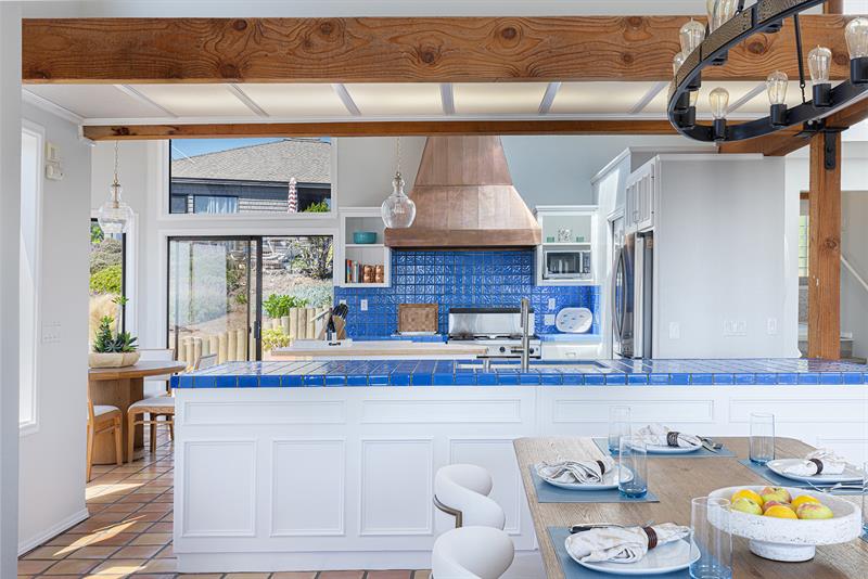 6326 0600 Kitchen 002 M