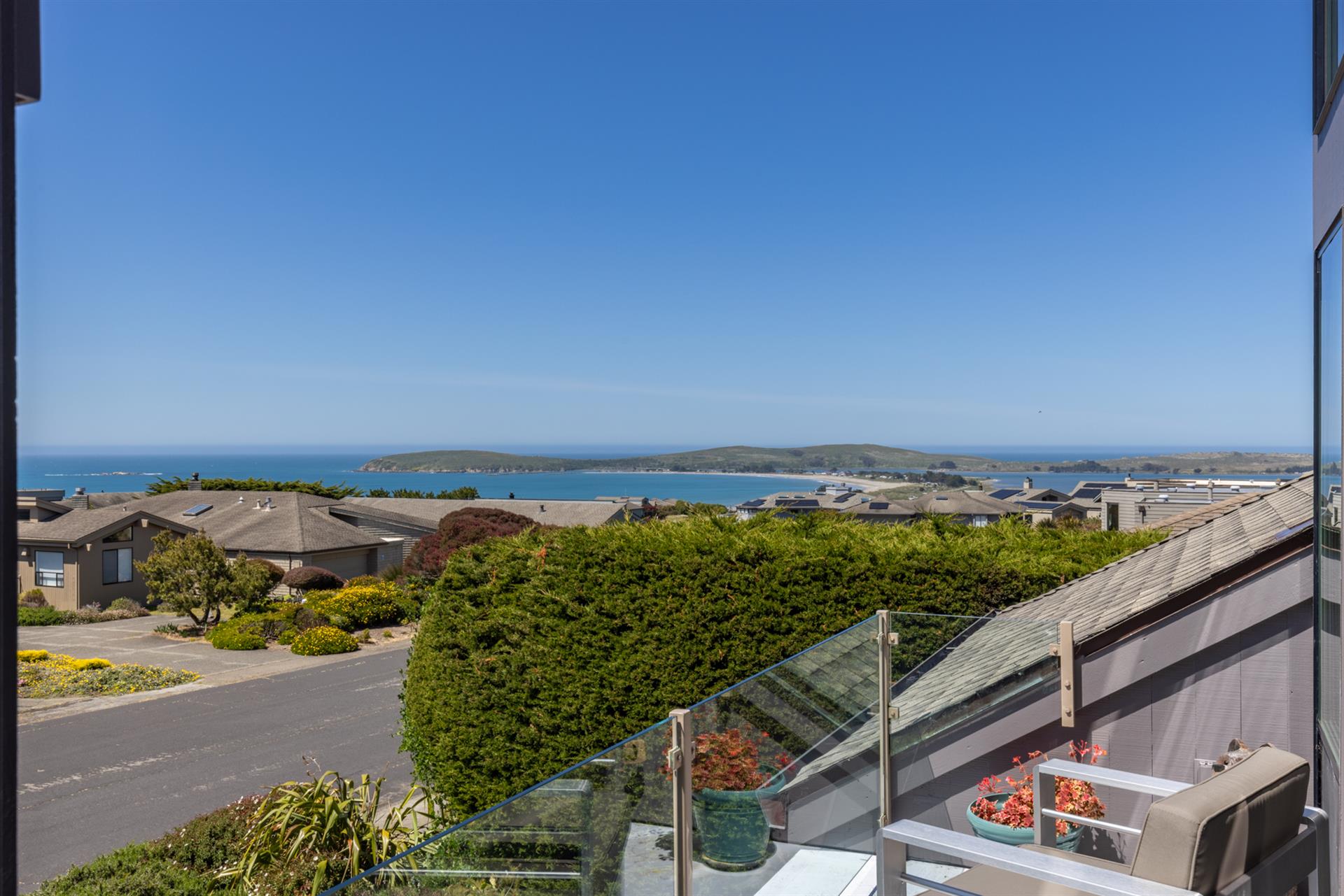 1105 Bedroom One007 1