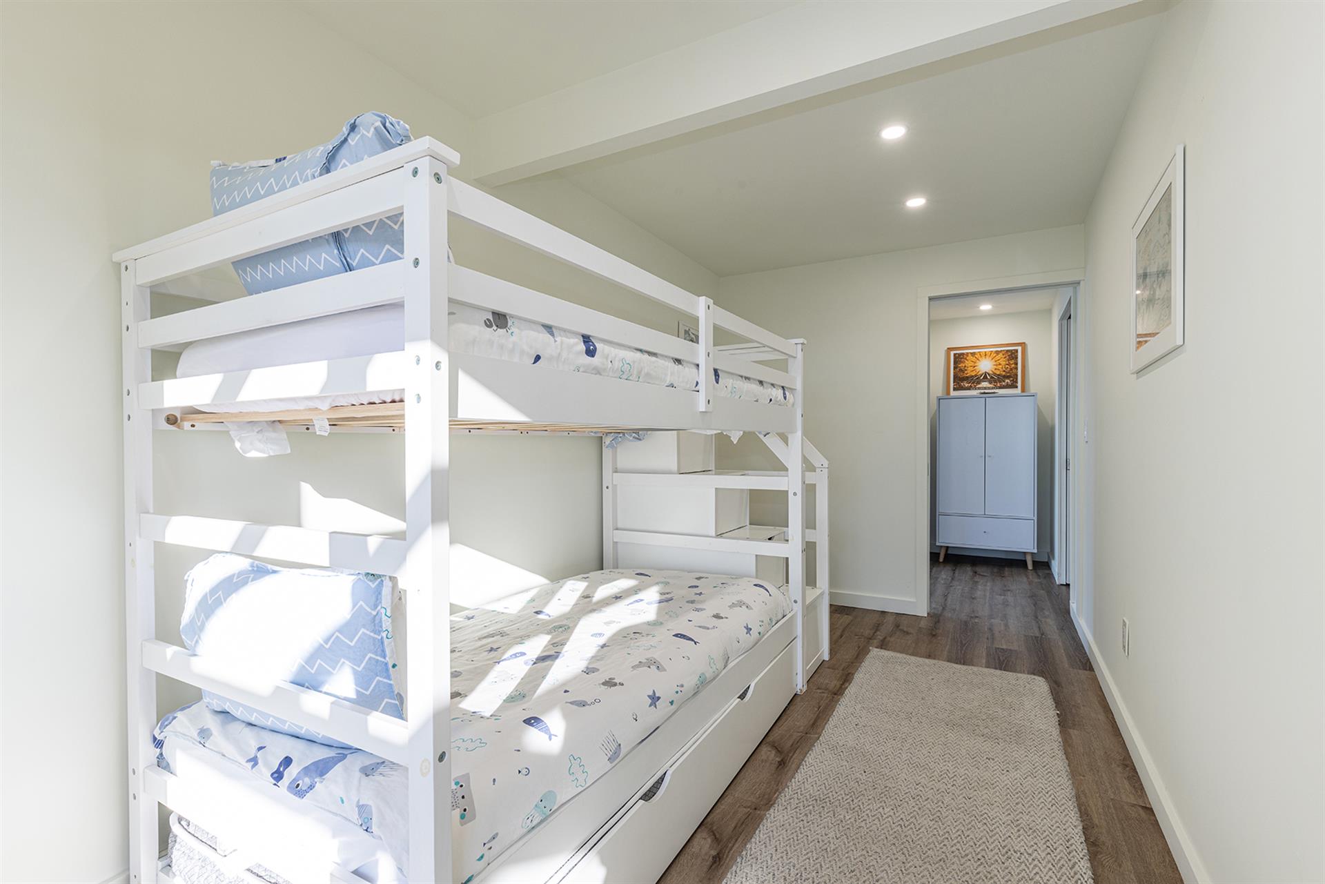 1410 Casita Bedroom002