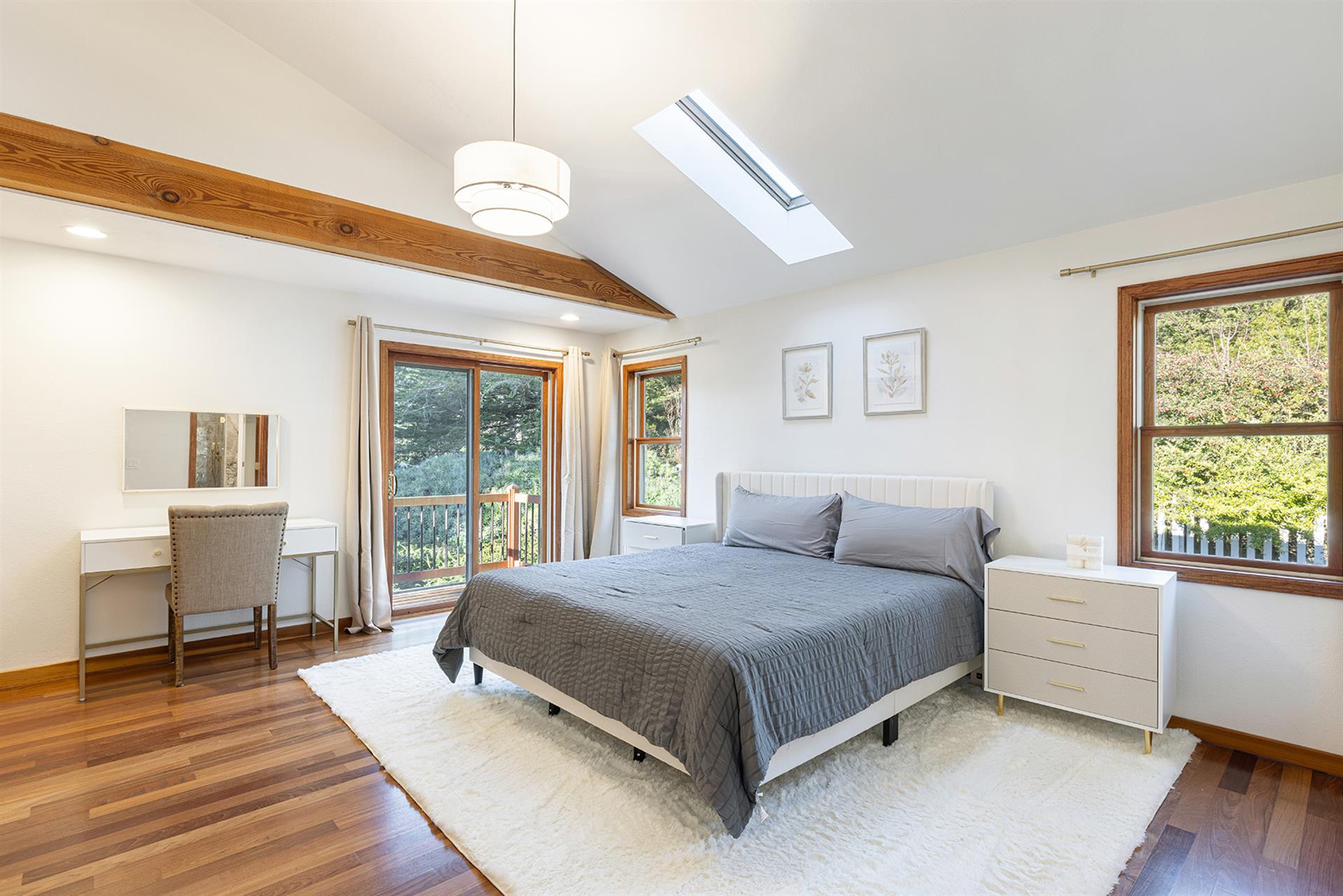 1115 Bedroom Three001