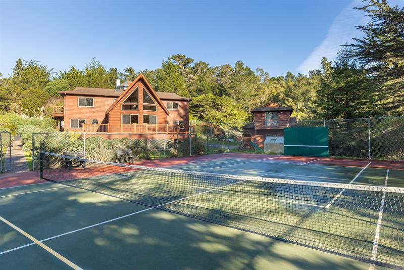 6718 2000 Amenities 004 M